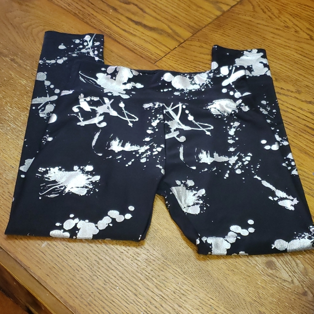 🎉HP🎉 Like new! Justice leggings, size 18/20